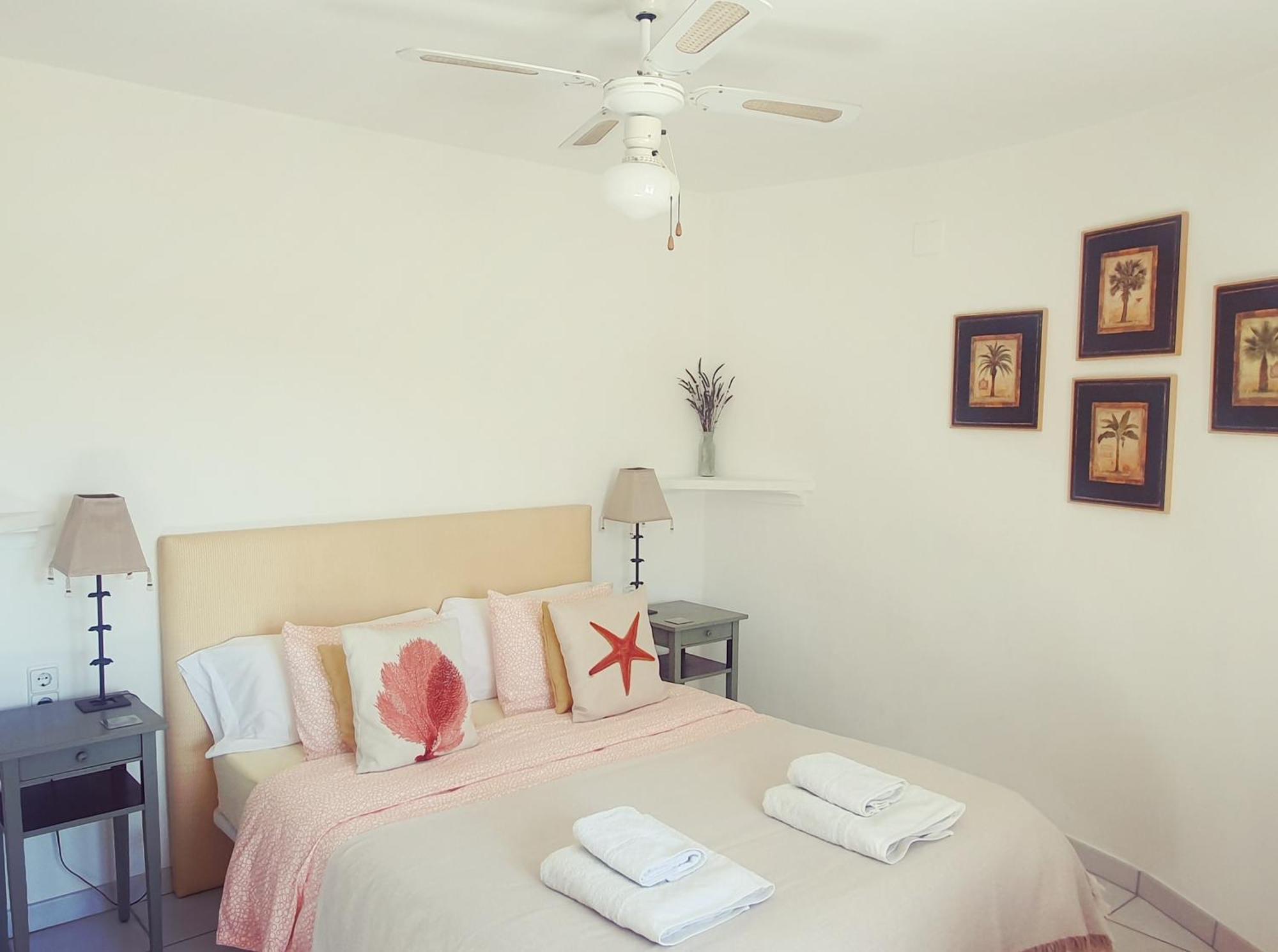 Apartment At Casa Pina Blanca เบนิสซา ภายนอก รูปภาพ